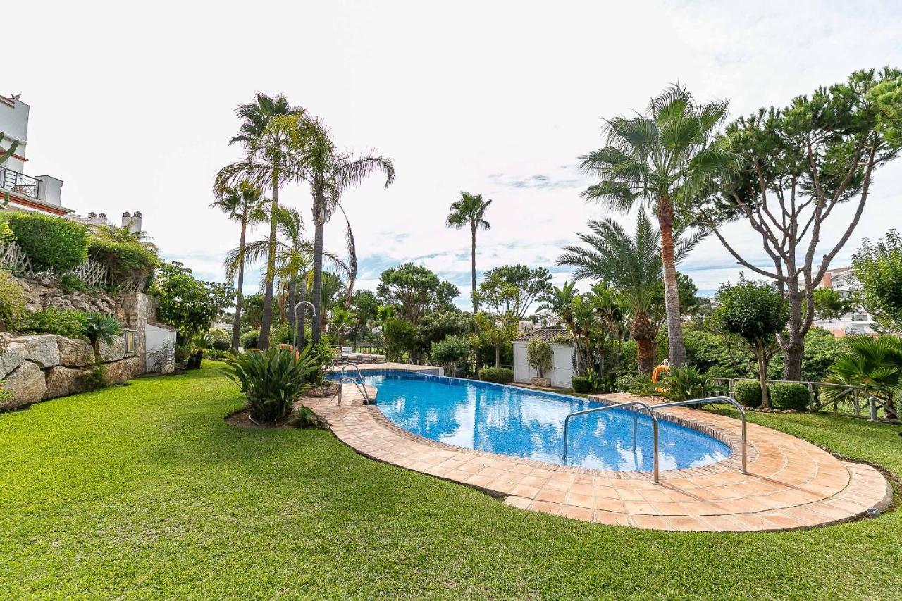 Sur Suites Miraflores Sitio de Calahonda Kültér fotó