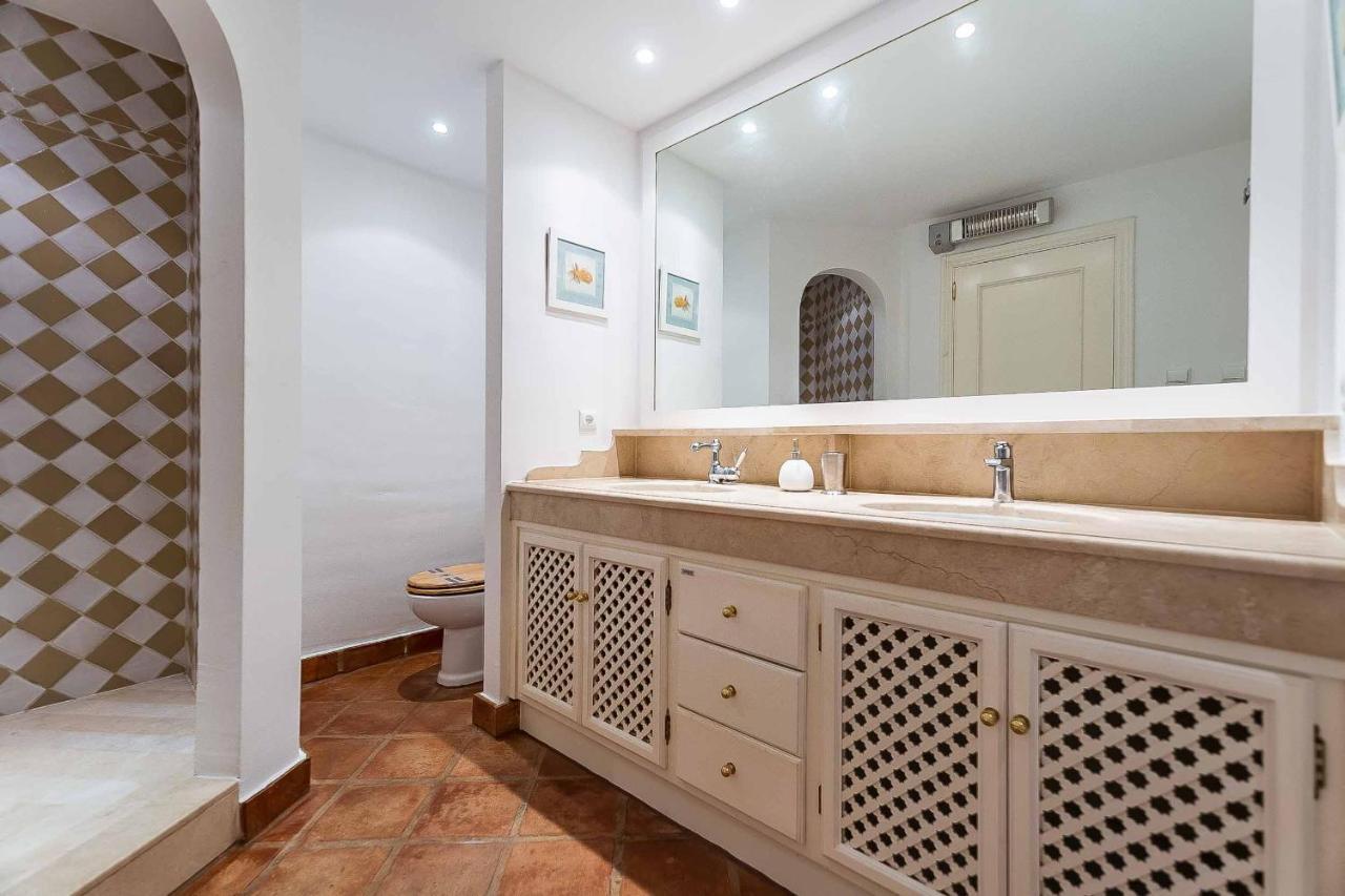 Sur Suites Miraflores Sitio de Calahonda Kültér fotó